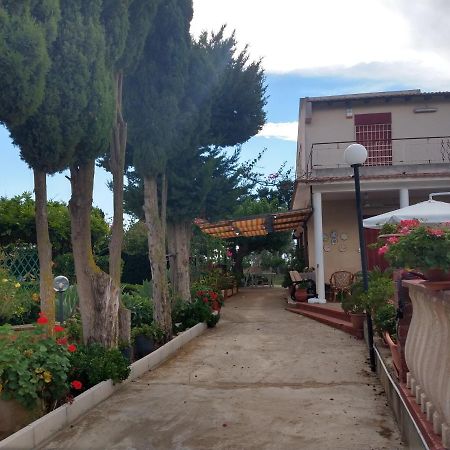 Bed and Breakfast Il Gazebo Scoglitti Exteriér fotografie