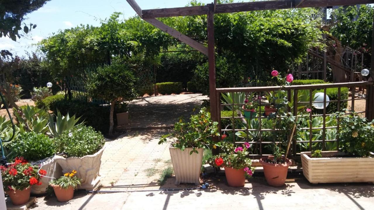 Bed and Breakfast Il Gazebo Scoglitti Exteriér fotografie